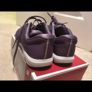 New Balance women’s sneakers